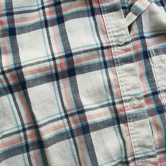 American Eagle Boyfriend Fit Button Up - Picture 6 of 7